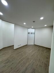 Manhattan House (D3), Office #578550621